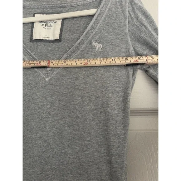 Abercrombie & Fitch Y2K Vintage Bella Swan Cotton Long Sleeve Women's Gray Small